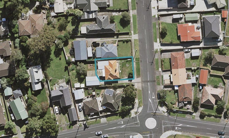 75 Hillside Road, Papatoetoe, Auckland - Carousel 1
