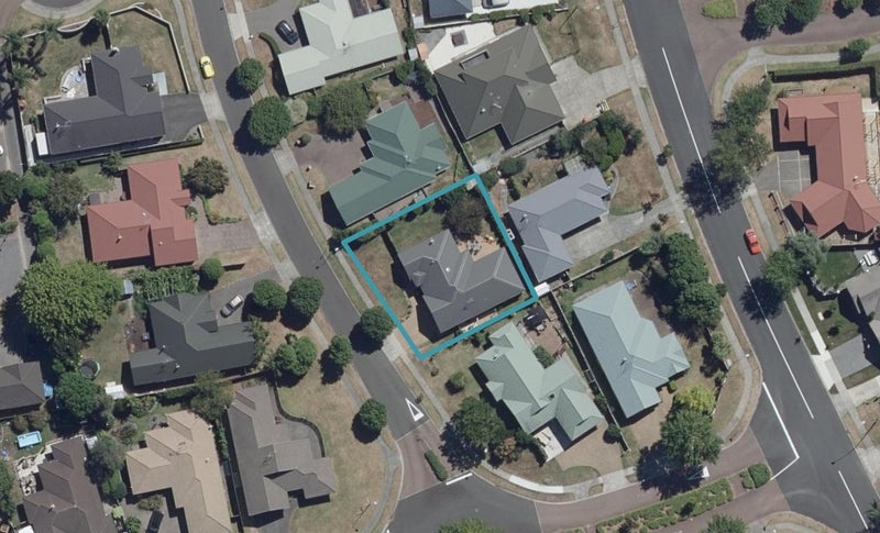 4 Greenough Place, Rototuna, Hamilton - Carousel 1