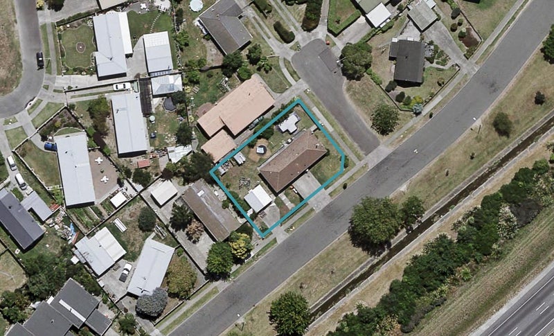 80 Atherfold Crescent, Greenmeadows, Napier - Carousel 1