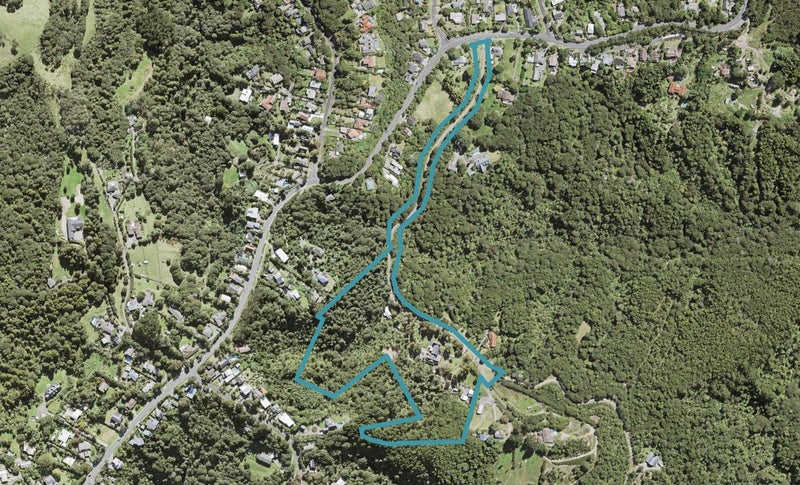 1192 Scenic Drive North, Swanson, Auckland - Carousel 1
