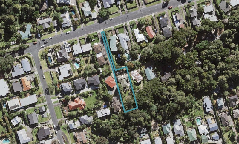 11 Moore Street, Hillcrest, Auckland - Carousel 1