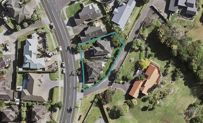 2/315 Hill Road, The Gardens, Auckland - Carousel 1