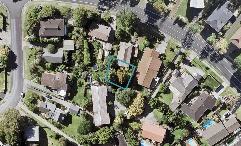 88C John Downs Drive, Browns Bay, Auckland - Carousel 1