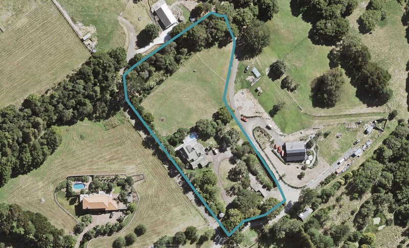 26 Taylor Road, Waimauku, Waimauku - Carousel 1