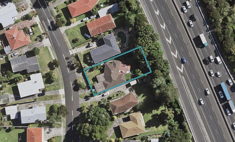 92 Lawrence Crescent, Hillpark, Auckland - Carousel 1