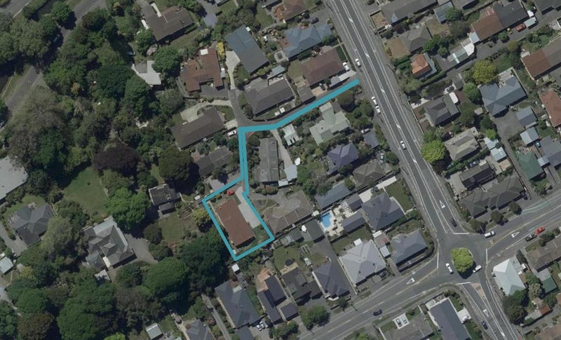 2/5 Hythe Lane, Saint Martins, Christchurch - Carousel 1