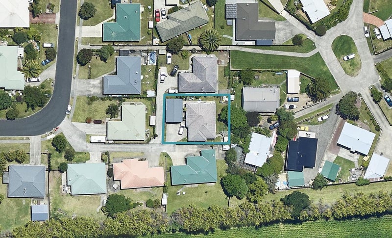 29 Romana Crescent, Papamoa Beach, Papamoa - Carousel 1