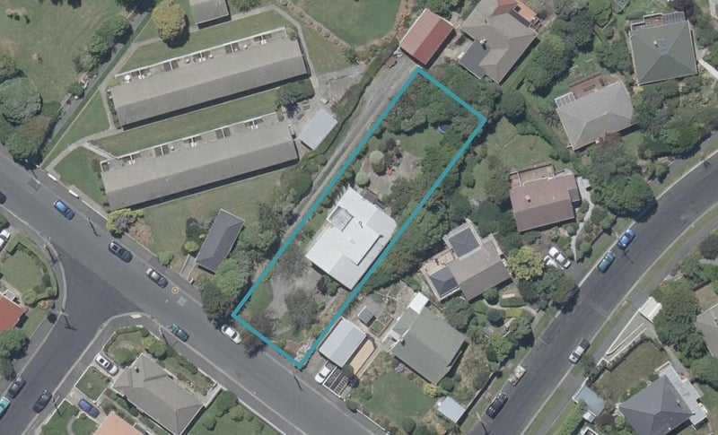 162 Shetland Street, Wakari, Dunedin - Carousel 1