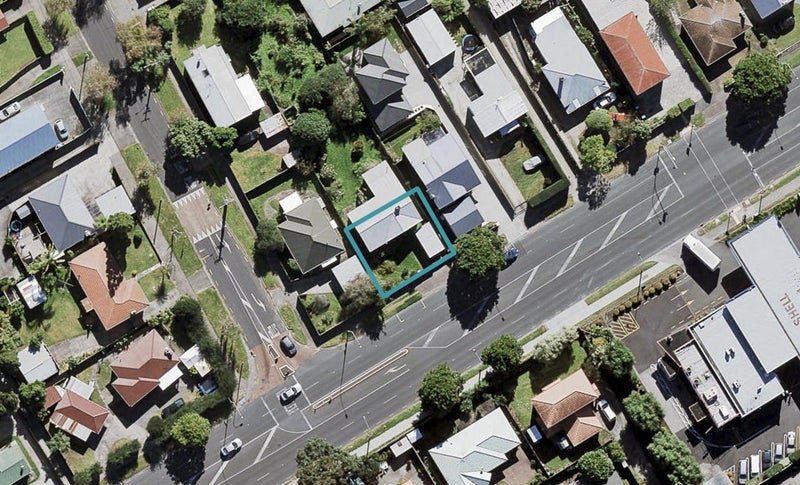61 Ash Street, Avondale, Auckland - Carousel 1