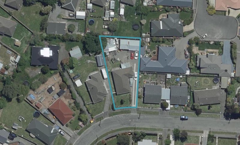 33 Camden Street, Redwood, Christchurch - Carousel 1