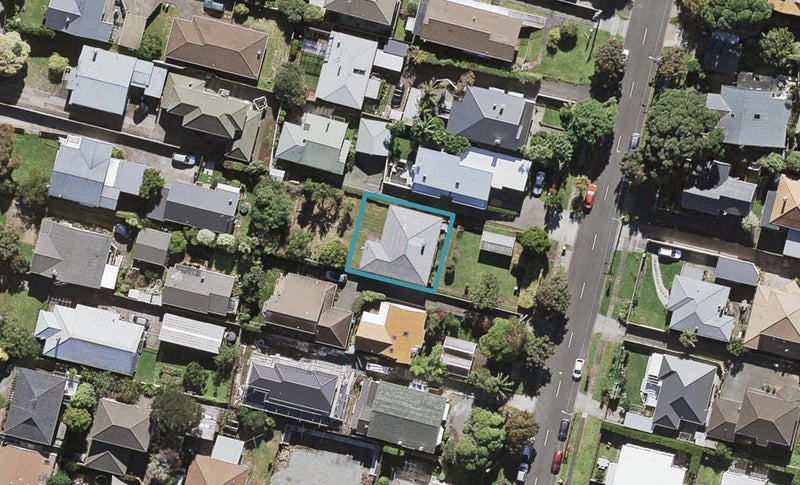 13B Queensway, Three Kings, Auckland - Carousel 1