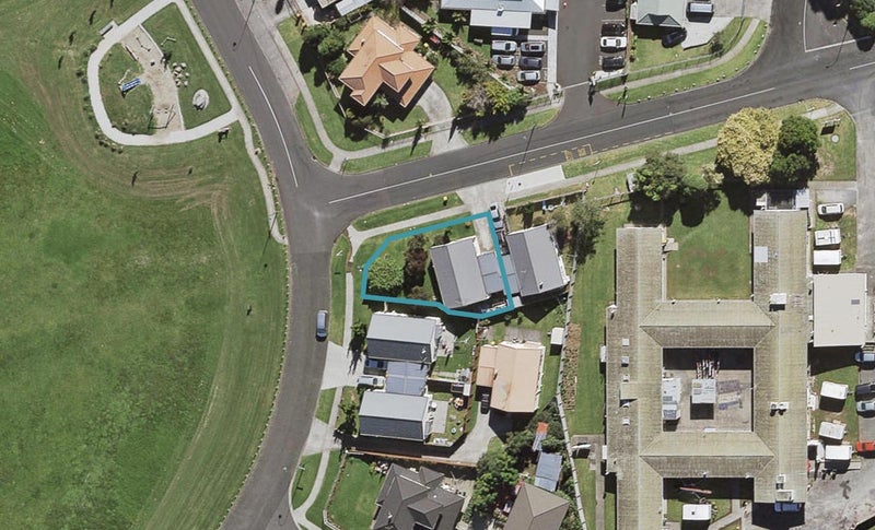 1 Bicknell Road, Favona, Auckland - Carousel 1