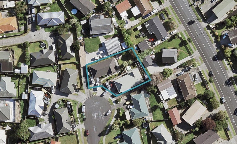 1/27 Wai Iti Place, Clendon Park, Auckland - Carousel 1