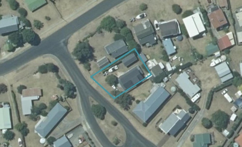 3 Charles Green Drive, Cooks Beach, Whitianga - Carousel 1