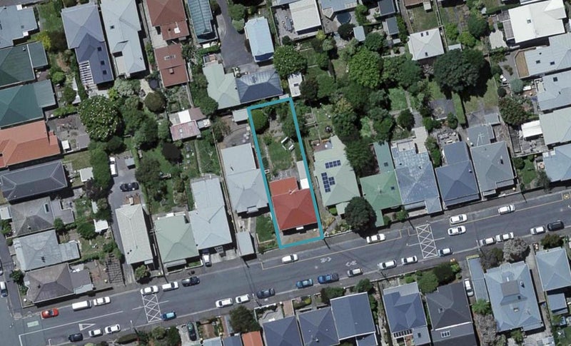 81 Wilson Street, Newtown, Wellington - Carousel 1