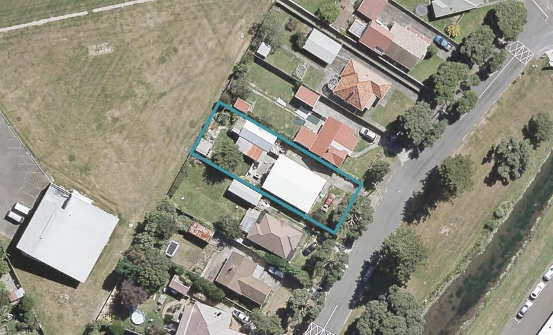 91 Riverside Drive, Waiwhetu, Lower Hutt - Carousel 1