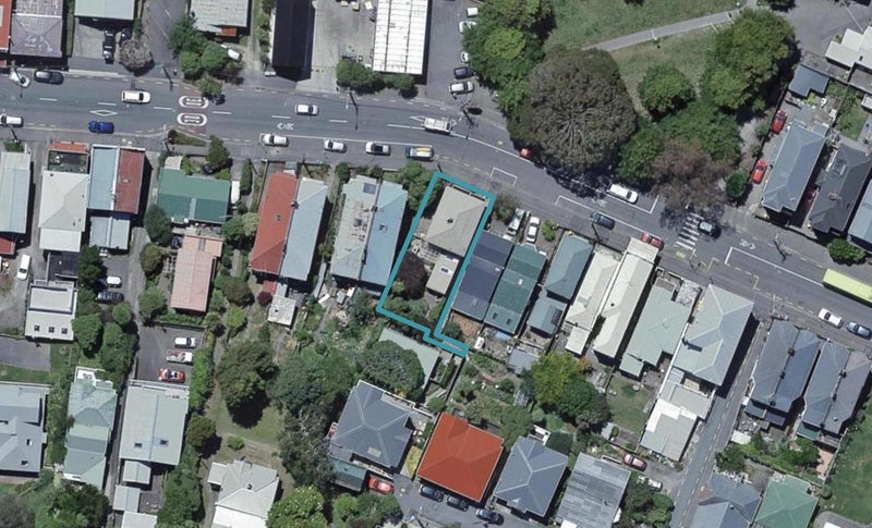 61 Aro Street, Aro Valley, Wellington - Carousel 1