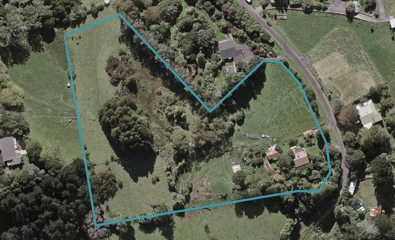 50 Saxton Road, Upper Vogeltown, New Plymouth - Carousel 1