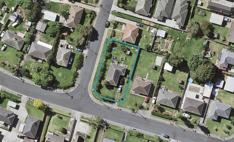 15 Matapan Road, Panmure, Auckland - Carousel 1