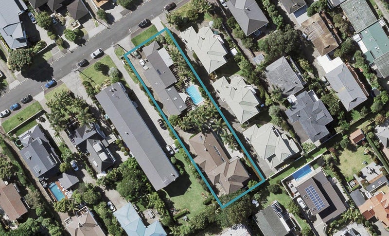 1/15 Sanders Avenue, Takapuna, Auckland - Carousel 1