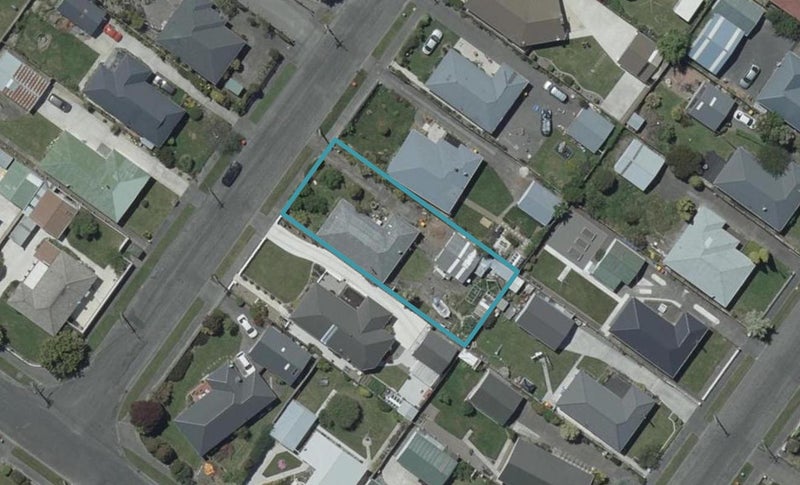 63 Frensham Crescent, Woolston, Christchurch - Carousel 1