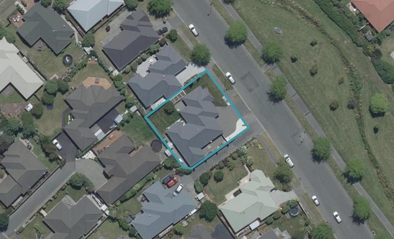 19 Putake Drive, Parklands, Christchurch - Carousel 1