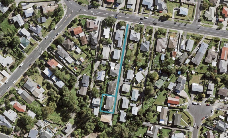 131B View Road, Sunnyvale, Auckland - Carousel 1