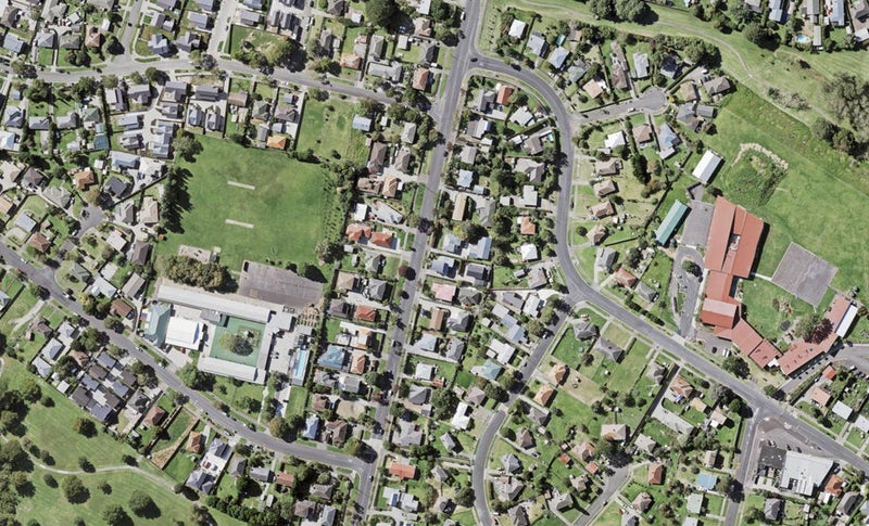 32 Line Road, Glen Innes, Auckland - Carousel 1