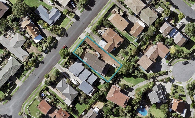 44 Palmyra Way, Half Moon Bay, Auckland - Carousel 1