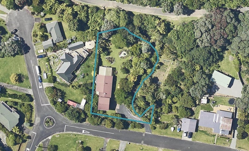 56 Ocean View Road, Waihi Beach, Waihi Beach - Carousel 1