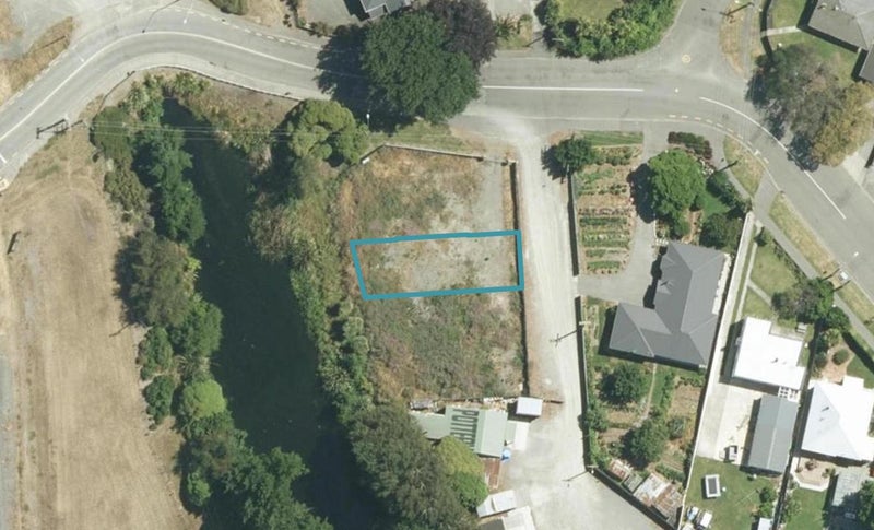 2C Dillons Point Road, Islington, Blenheim - Carousel 1