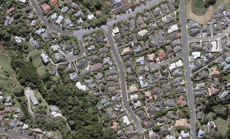 8 Kinross Drive, Merrilands, New Plymouth - Carousel 1
