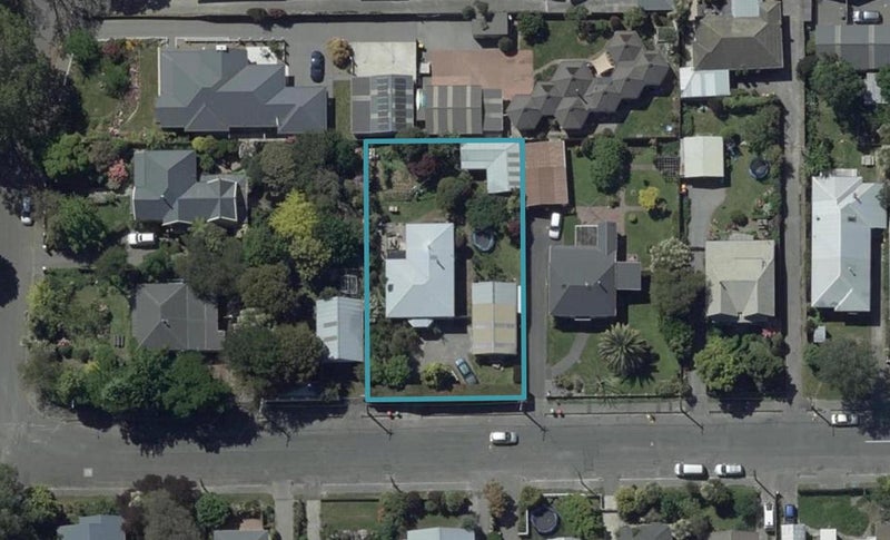15 Sandwich Road, Beckenham, Christchurch - Carousel 1