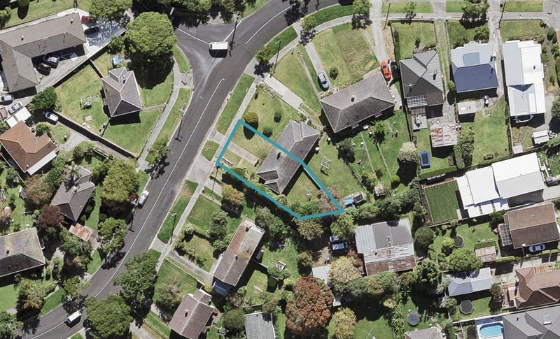 39 Fontenoy Street, Mount Albert, Auckland - Carousel 1