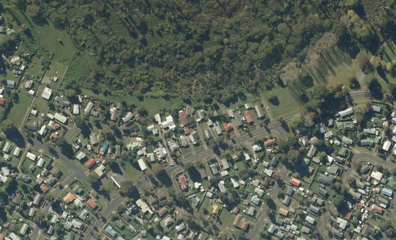 135 Te Rangitautahanga Road, Turangi - Carousel 1