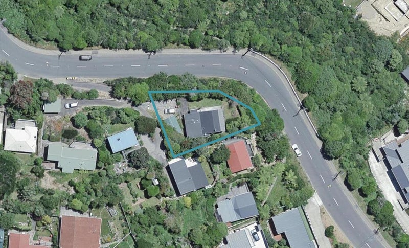 93 Makara Road, Karori, Wellington - Carousel 1