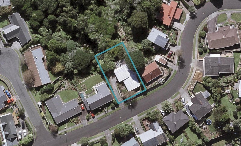 16 Fairfax Terrace, Frankleigh Park, New Plymouth - Carousel 1