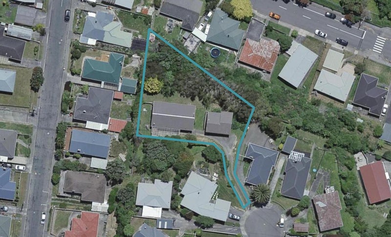 25 Diane Grove, Paparangi, Wellington - Carousel 1