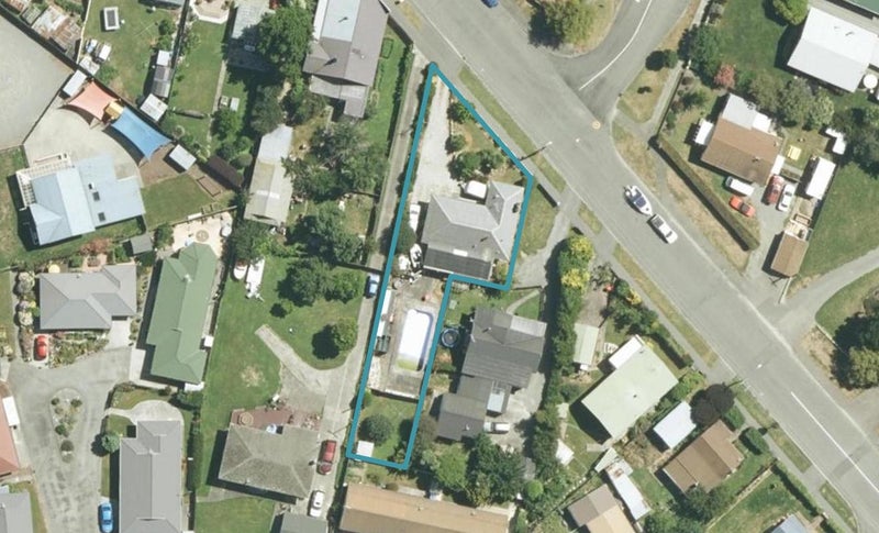 18 Dillons Point Road, Islington, Blenheim - Carousel 1