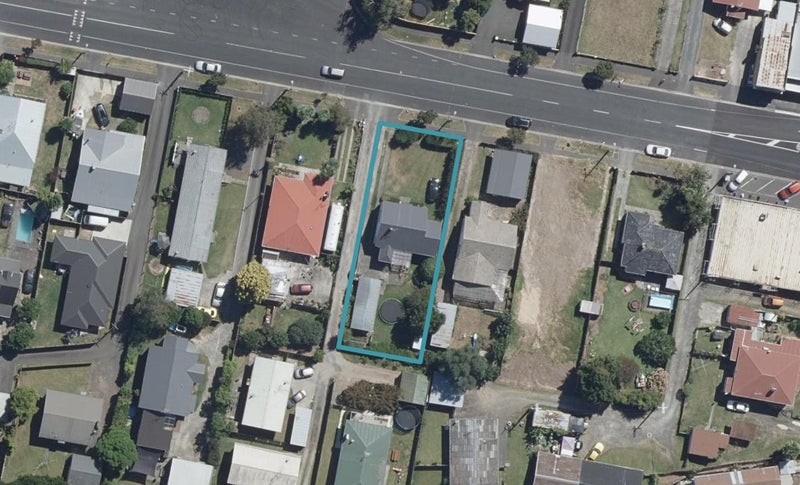 99 Rimu Street, Maeroa, Hamilton - Carousel 1