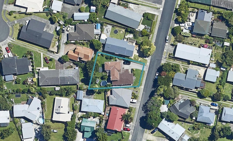 31 Meadowland Street, Matua, Tauranga - Carousel 1