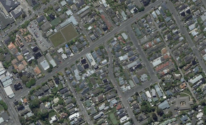 1/135 Bristol Street, St Albans, Christchurch - Carousel 1