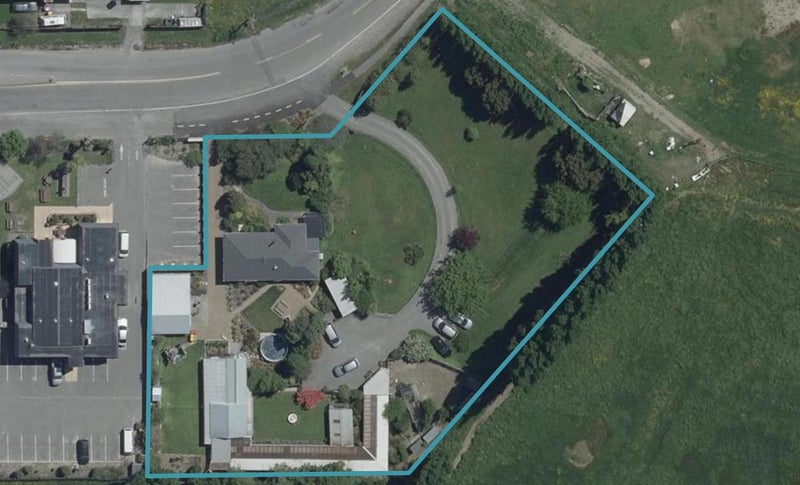4 Kainga Road, Kainga, Christchurch - Carousel 1