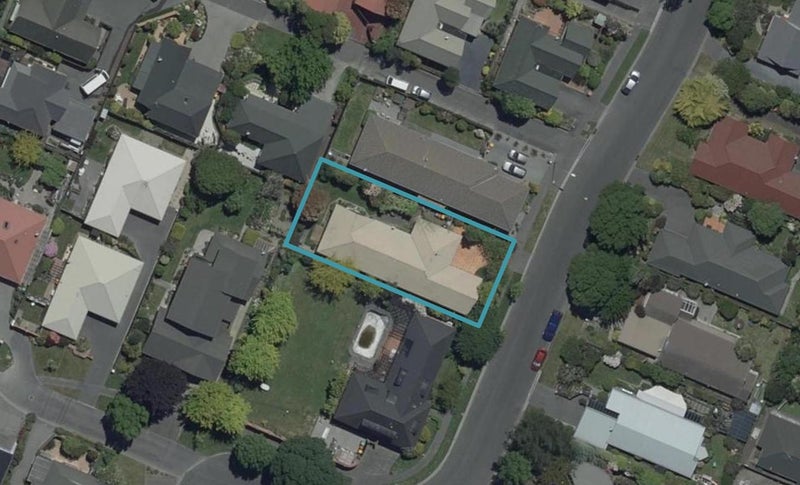 18 Cricklewood Place, Avonhead, Christchurch - Carousel 1
