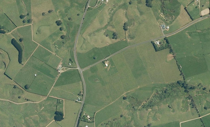 16 Brook Road, Waiuku - Carousel 1
