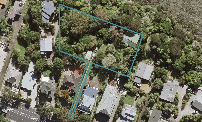 23 Onewa Road, Northcote, Auckland - Carousel 1