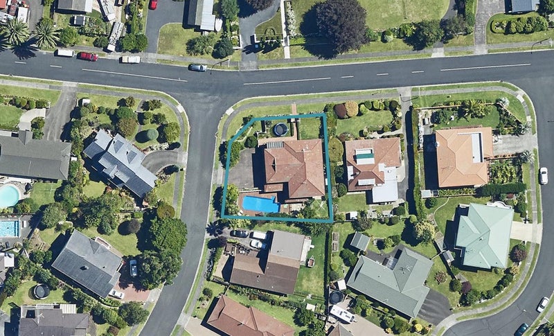124 Waratah Street, Matua, Tauranga - Carousel 1