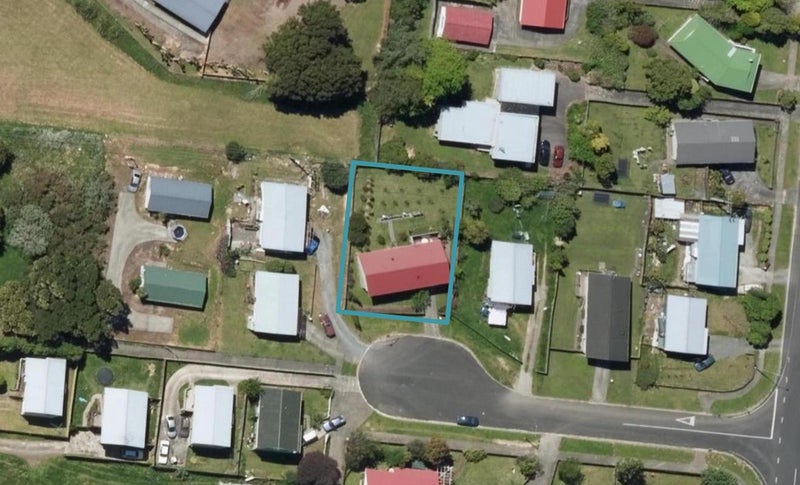 8 Dallas Place, Raumanga, Whangarei - Carousel 1
