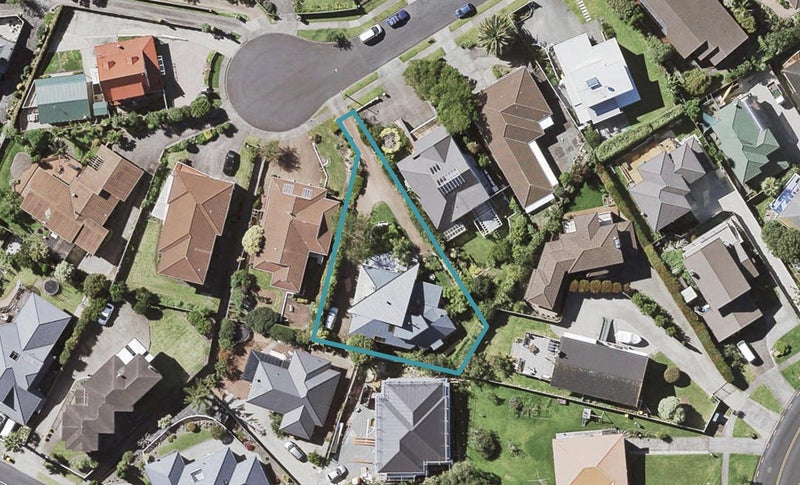 20 Pitlochry Place, Highland Park, Auckland - Carousel 1