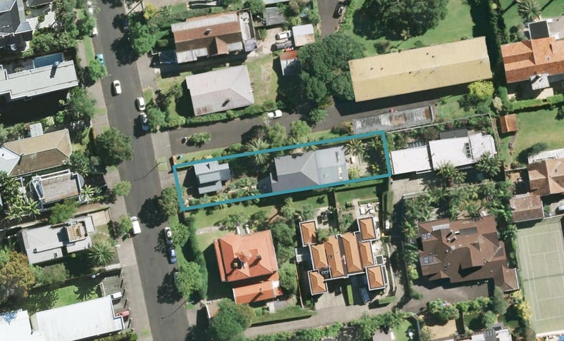 27 Hamilton Road, Herne Bay, Auckland - Carousel 1